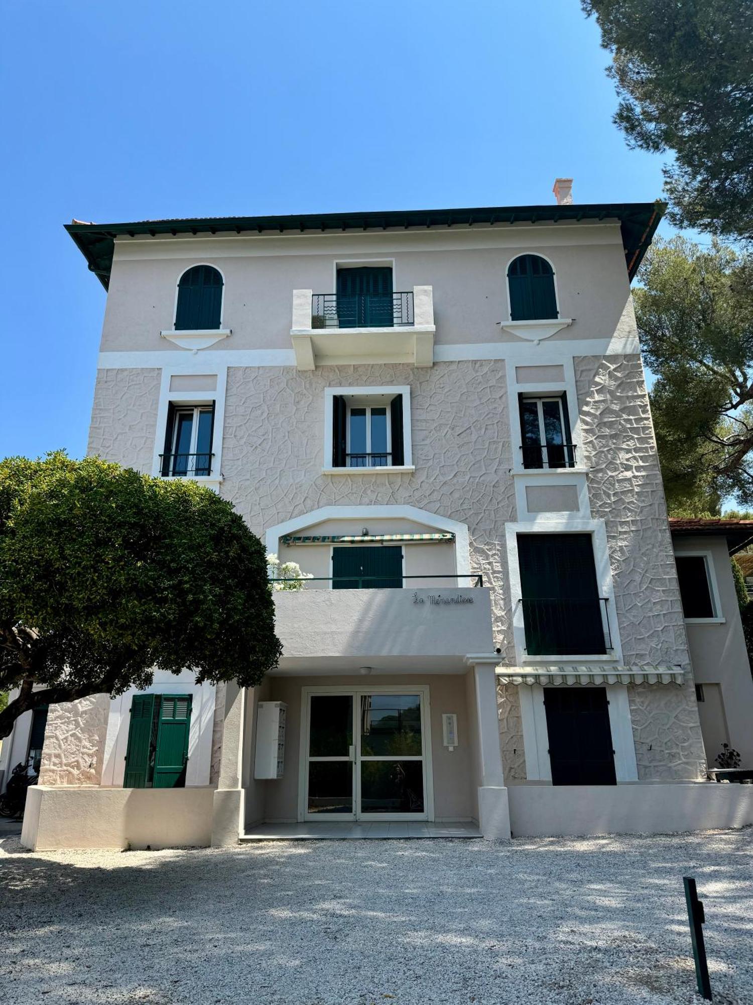 Cocon Comfortable Vue Mer, Clim Et Parking Sanary-sur-Mer Exterior foto